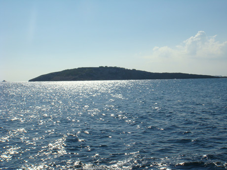 Insel in der naehe von ibiza foto
